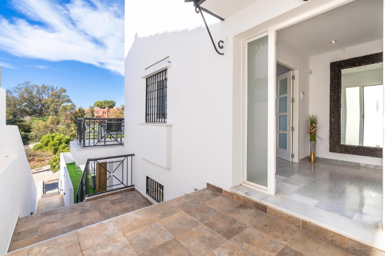 Luxury Apartments Marbella Cabopino Exteriör bild